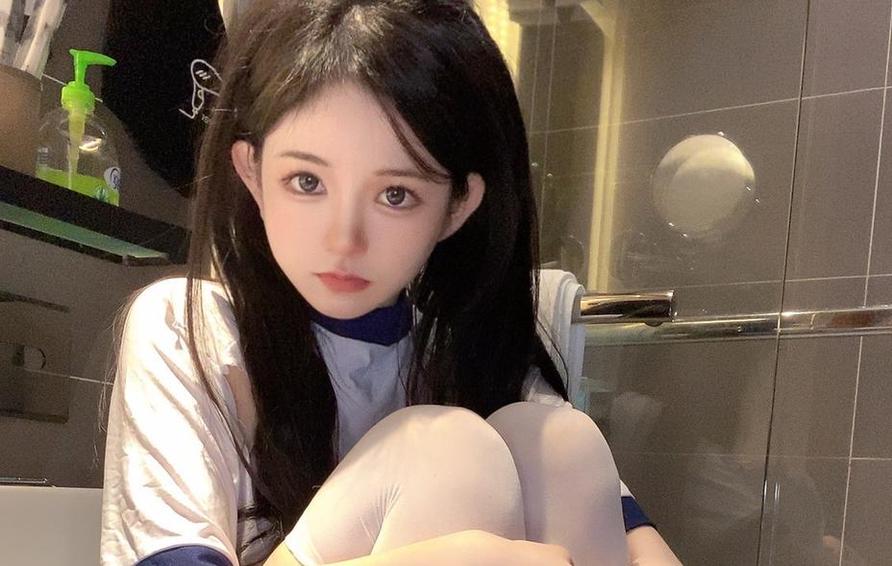 倦倦喵免费观看：cosplay高清大图分享，饱眼福之余还能学到一招