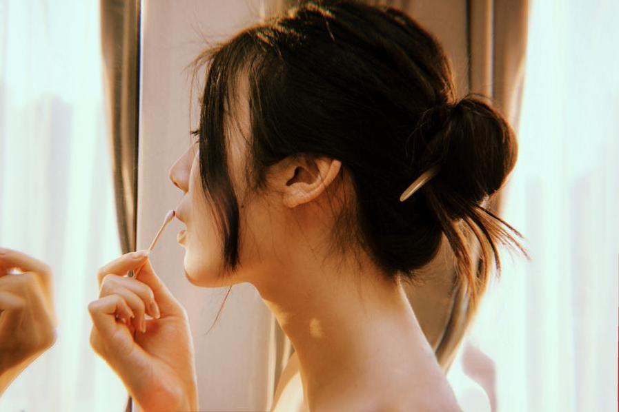 突破传统，大梨子不是御姐胡桃cos作品新鲜呈现