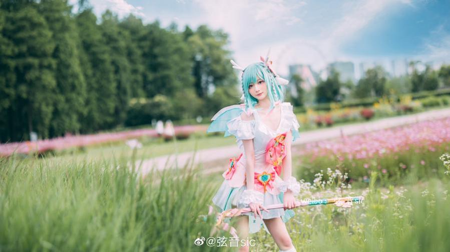 弦音sic微博神里绫华倾情呈现cos照片合集，一次过瘾