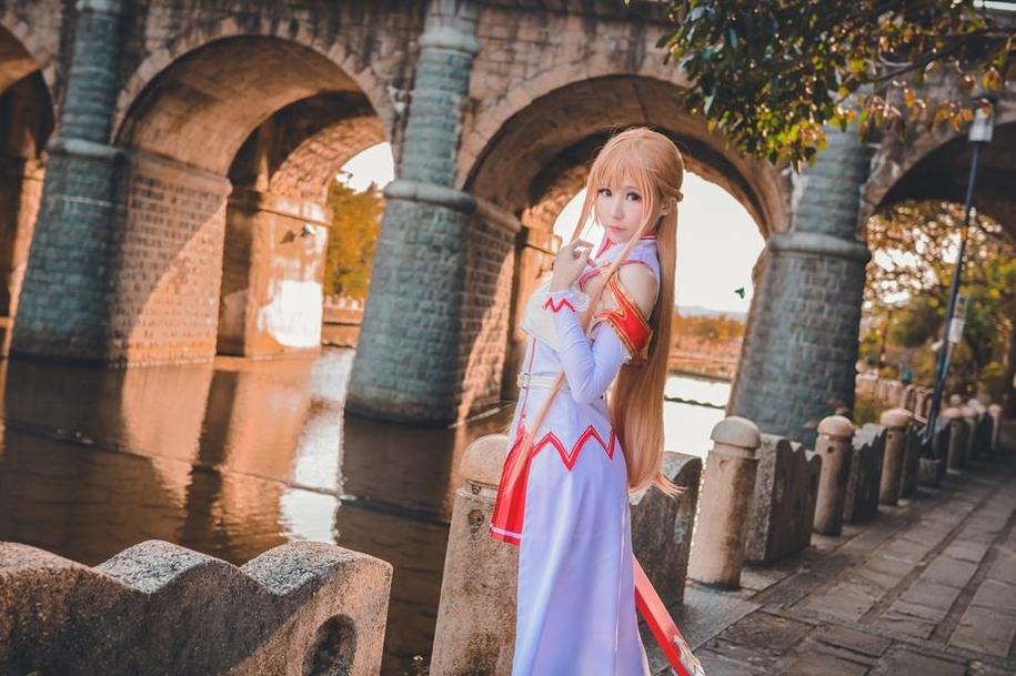 白神泱saber cosplay独家深度图包，完美再现霸气角色